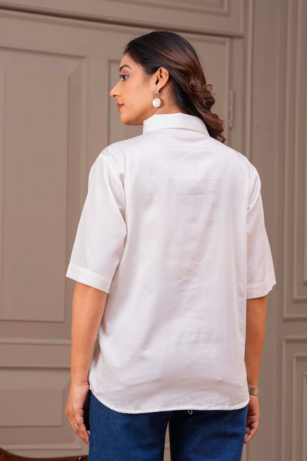 Cotton Off-White Shirt – Handpainted Girl with Hat