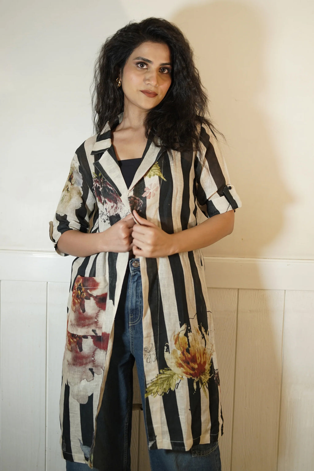 PURE LINEN LONG SHRUG