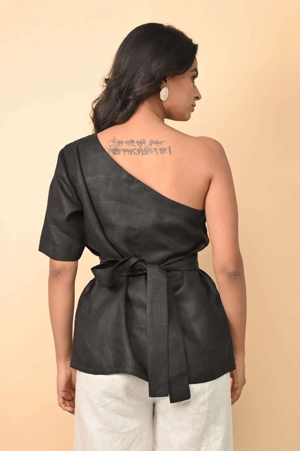 Pure Linen Black One Shoulder Top