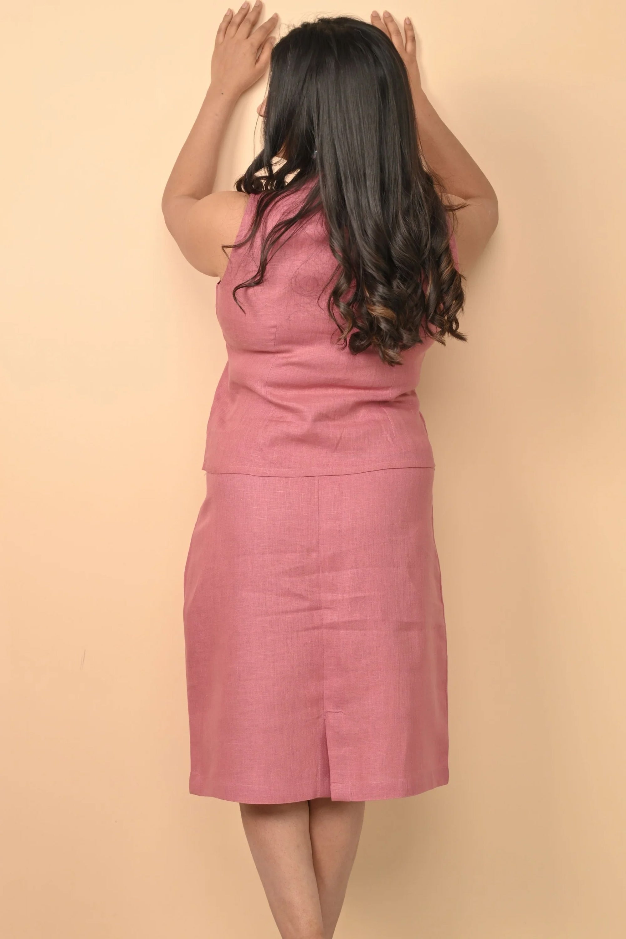 Pure Linen Skirt With A Classy Top