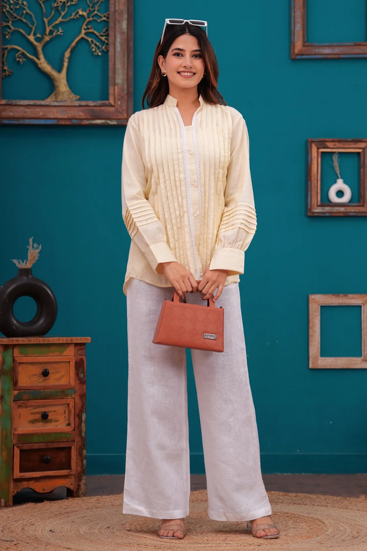 COTTON SHIRT WITH LACE
